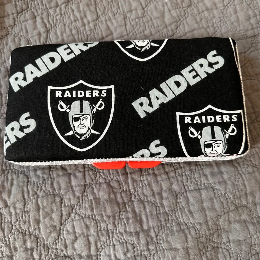 NEW Las Vegas Raiders NFL Team Logo Travel Baby Wipe Case Black Gray Handmade